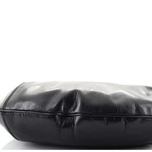 Gucci  half moon black leather